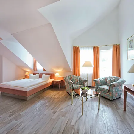 Waldhotel Baechlein 3* Mitwitz