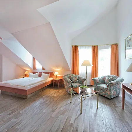 Waldhotel Bächlein Hotel 3*