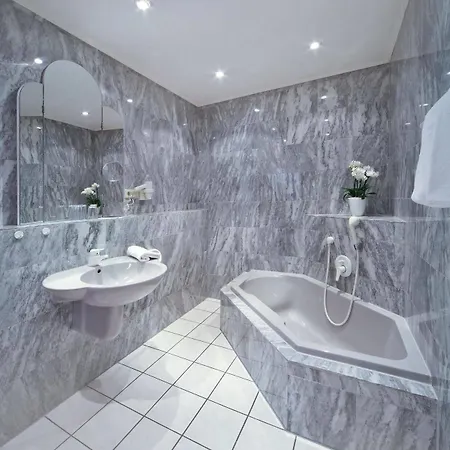 Hotel Waldhotel Bächlein 3*