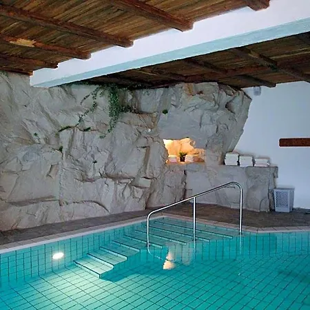 Waldhotel Baechlein Отель