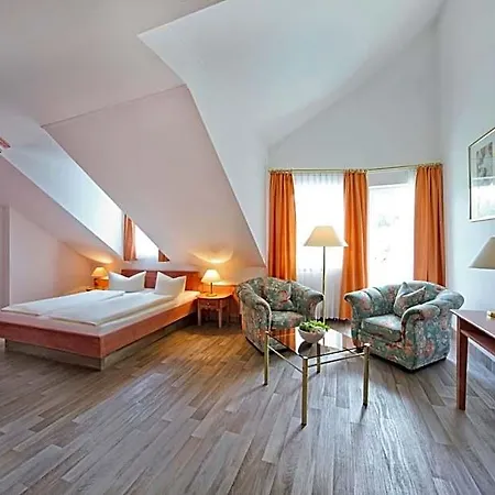 Waldhotel Baechlein Отель 3*