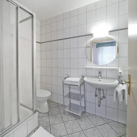 Waldhotel Bächlein 3*